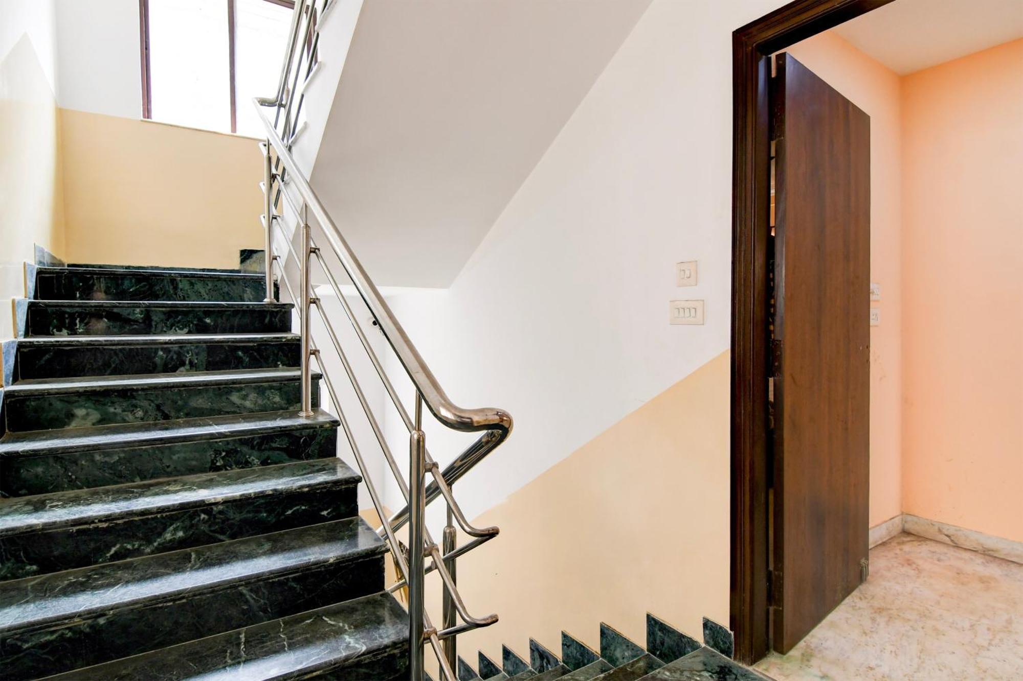 Super Hotel O New Town Near Axis Mall Formerly Spandan Inn Kolkata Exterior photo
