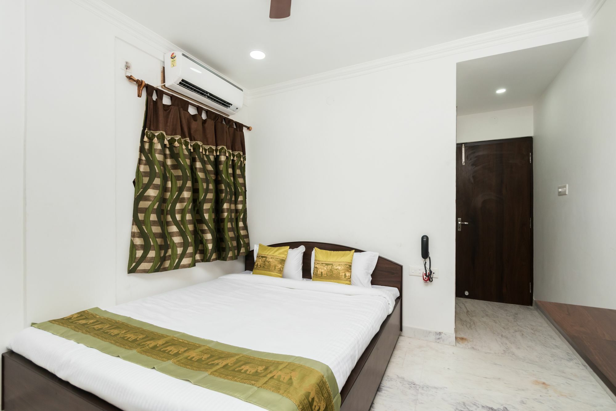 Super Hotel O New Town Near Axis Mall Formerly Spandan Inn Kolkata Exterior photo
