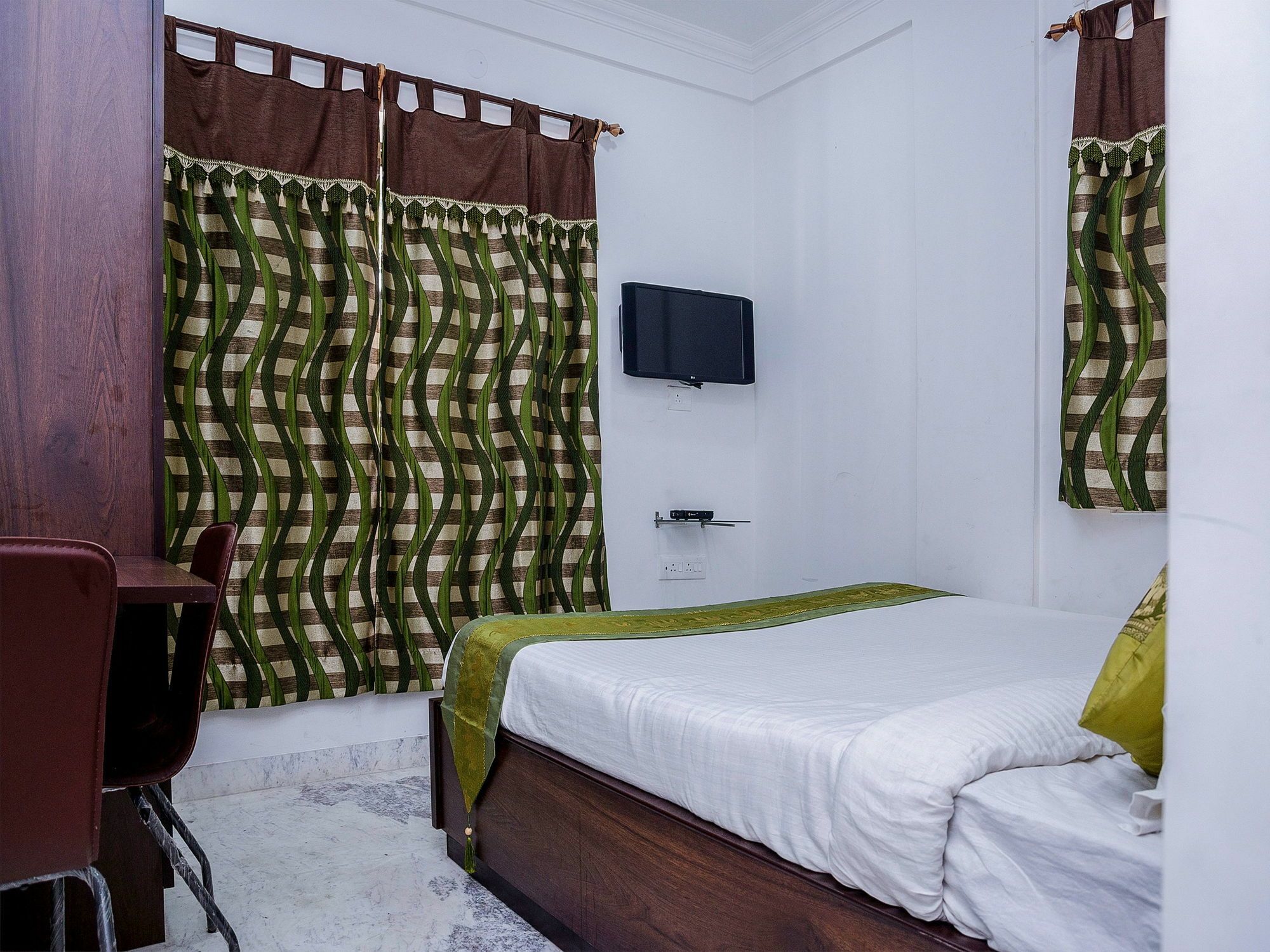 Super Hotel O New Town Near Axis Mall Formerly Spandan Inn Kolkata Exterior photo